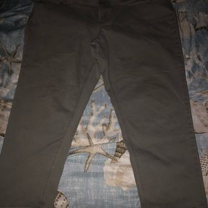 Lane Bryant gray ankle jeans size 24. Like new condition.